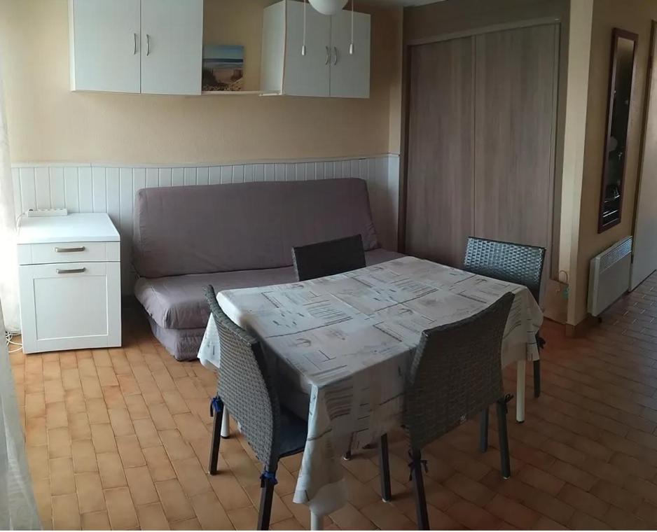 Appartement T2 Avec Piscine, Proche De La Plage Et Du Port Gruissan Kültér fotó